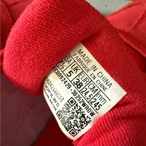 REEBOK Forte Lounger Women's Sneakers in Classic Red and White - Picture 7 of 9